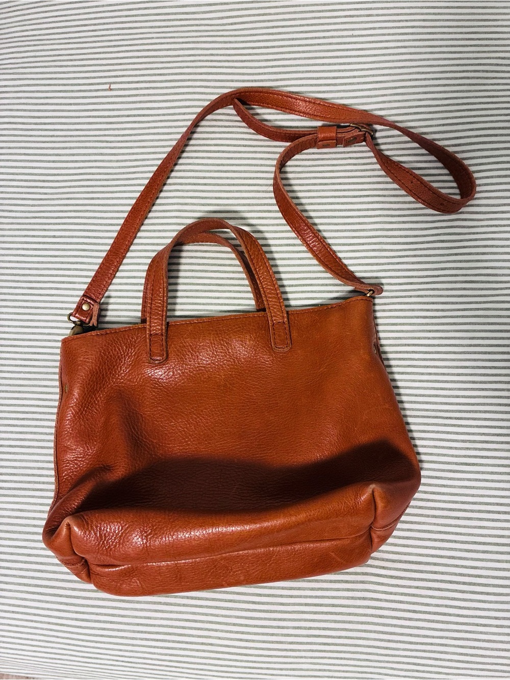 Portland Leather Goods Medium Crossbody Tote - Picture 3 of 5